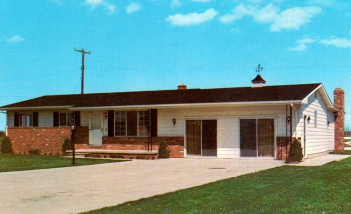 Millington - Old Postcard (newer photo)